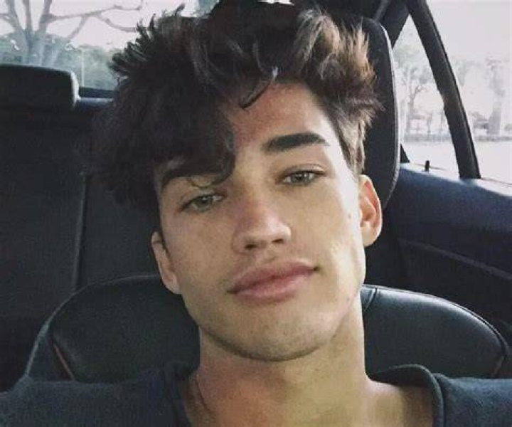 Jessey Stevens Biography