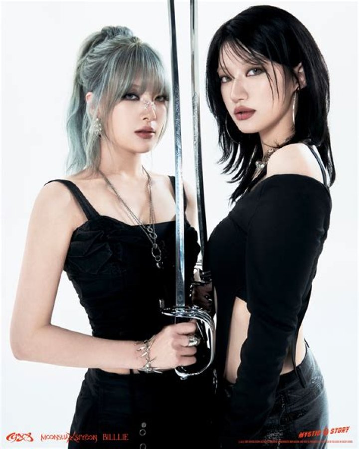 Moon Sua in Billie group Moon Sua in Billie group