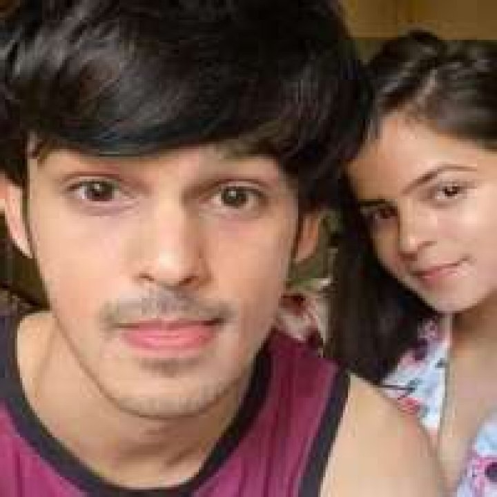 palak sidhwani brother